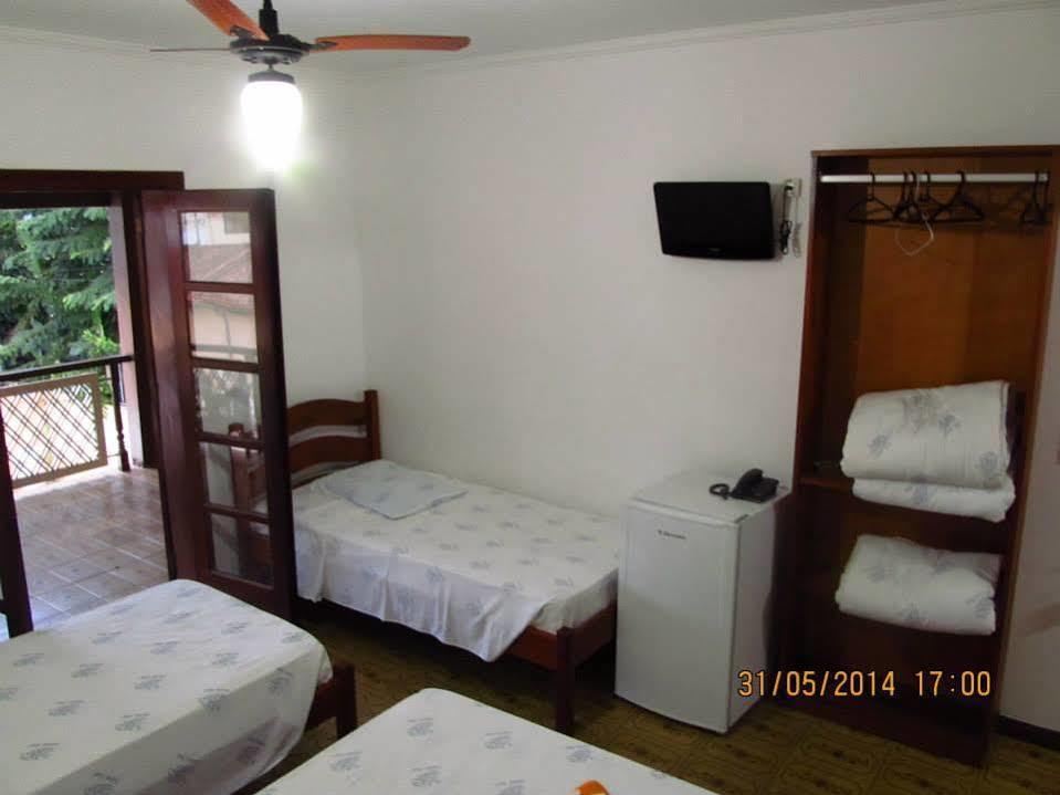 Hotel Mar Caraguatatuba Bagian luar foto
